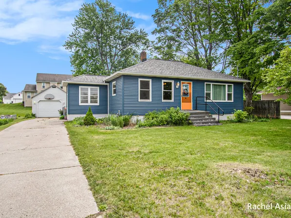 7330 Byron Center Ave SW, Byron Center, MI 49315