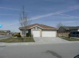 14724 Palm St, Victorville, CA 92394