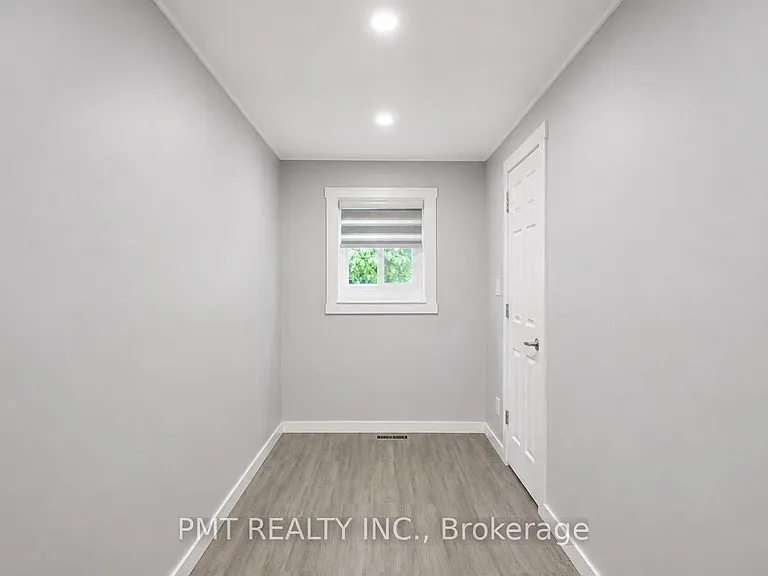 109 Nassau St — Photo 7