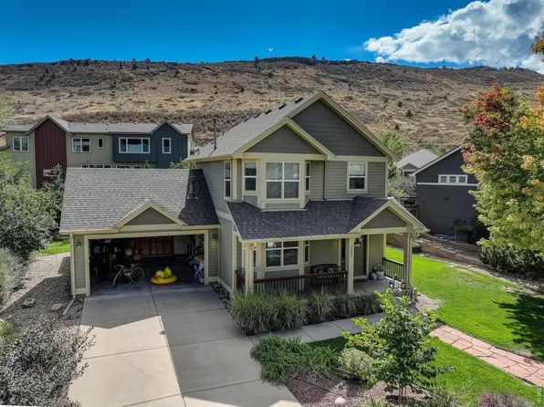 103 Bohn Ct, Lyons, CO 80540