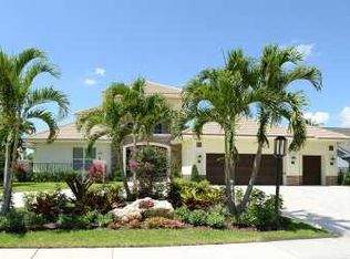 7189 Valencia Dr, Boca Raton, FL 33433
