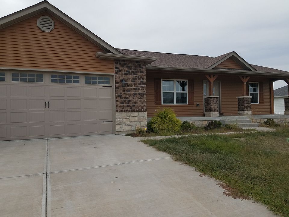 1st image of 412 Rhonda Dr