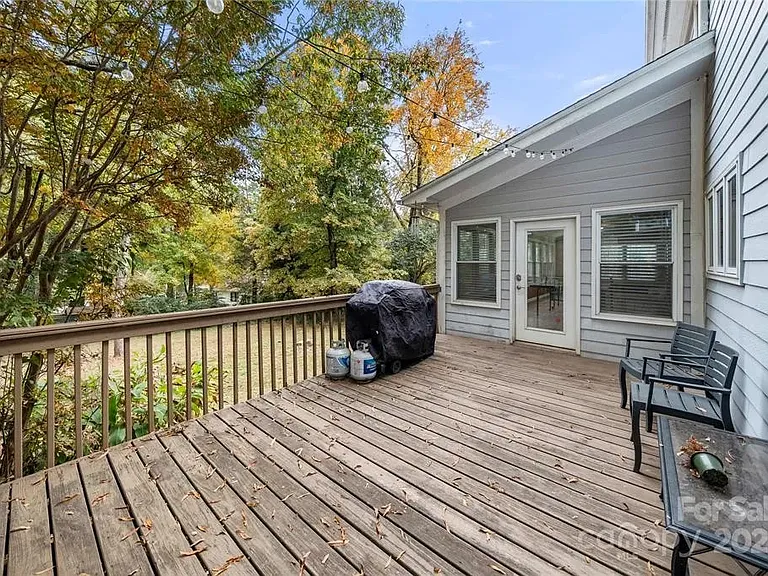 2545 Rea Rd — Photo 19