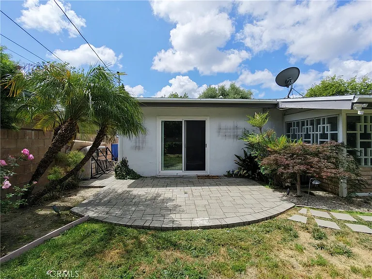 22951 Austin St — Photo 35