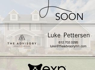 2401 Humboldt Ave S, Minneapolis, MN 55405