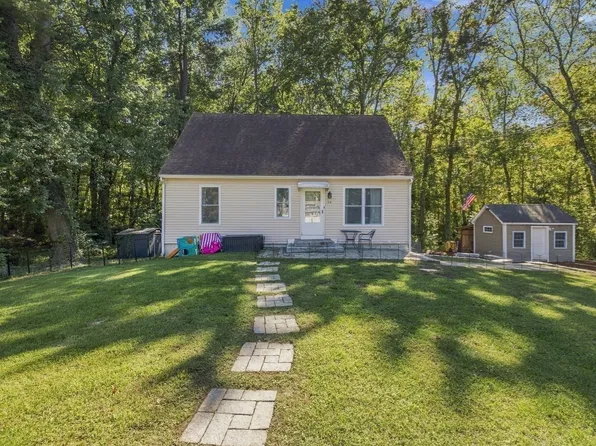 24 Morse Ave, Wilmington, MA 01887