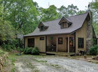 429 Chestnut Ridge Rd, Highlands, NC 28741