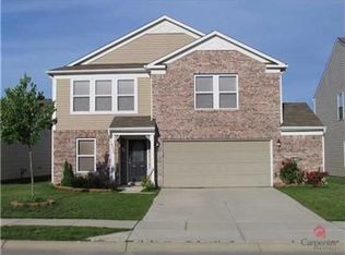 8330 S Evening Dr, Pendleton, IN 46064