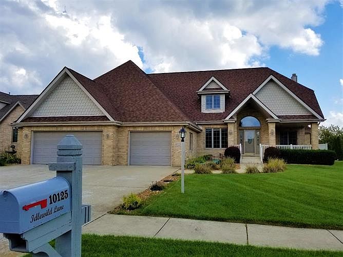 1st image of 10125 Idlewild Ln