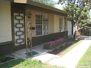2nd image of 3311 Bob Billa St