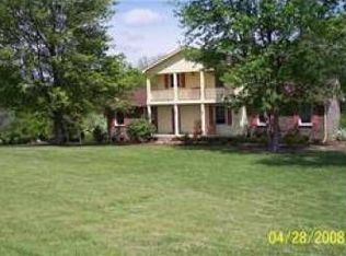 6424 Tolleson Rd, Adams, TN 37010