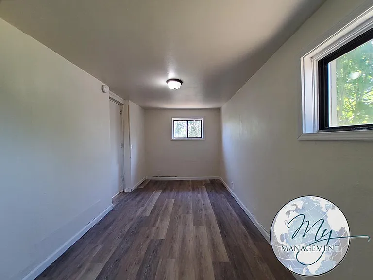 1901 K St — Photo 13