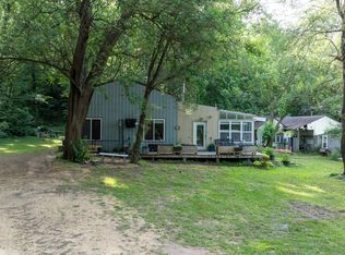 1015 Thome Rd, Albany, IL 61230