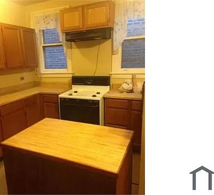 4th image of 5219 S Peoria St Unit 1