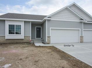 2521 Park Ridge Dr, Granger, IA 50109