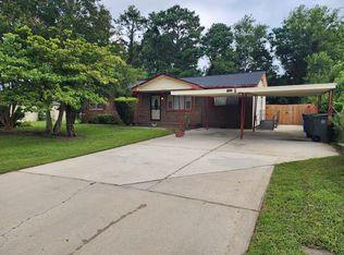 6222 Timberland Dr, Fayetteville, NC 28314