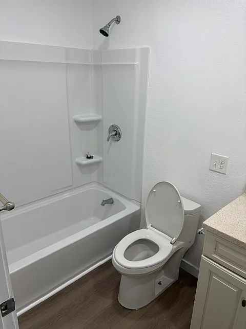 3 bed, 1250 sqft, $2,900 — Photo 3