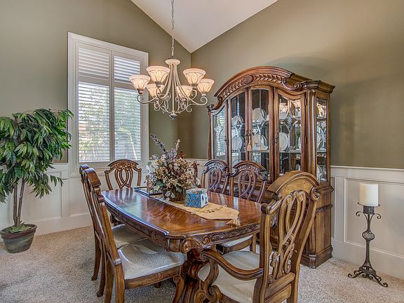 4th image of 1788 Morella Cir