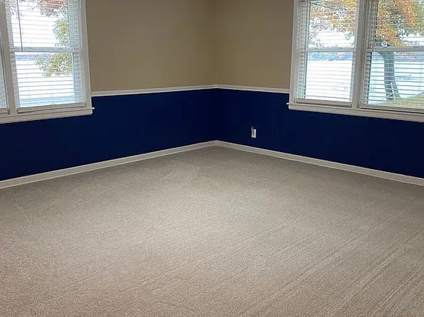 9351 S Catalpa Ave, Newaygo, MI 49337