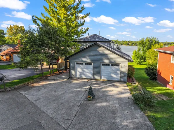 25678 W Long Beach Dr, Ingleside, IL 60041