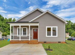 2200 Drake Ct, Graham, NC 27253