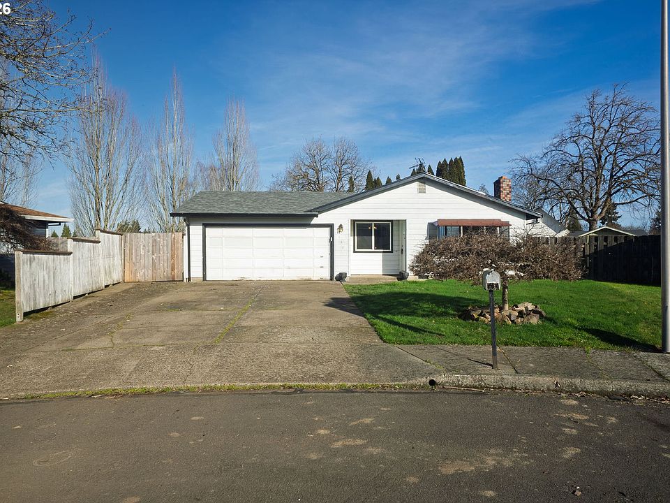 1st image of 535 NE 26th Ct