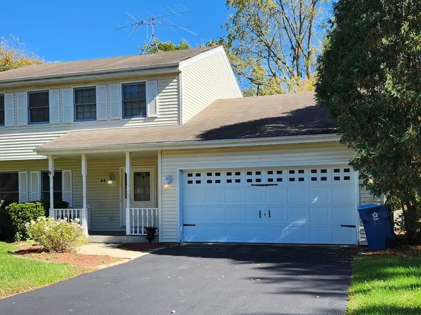 55 Amanda Ct, Crete, IL 60417