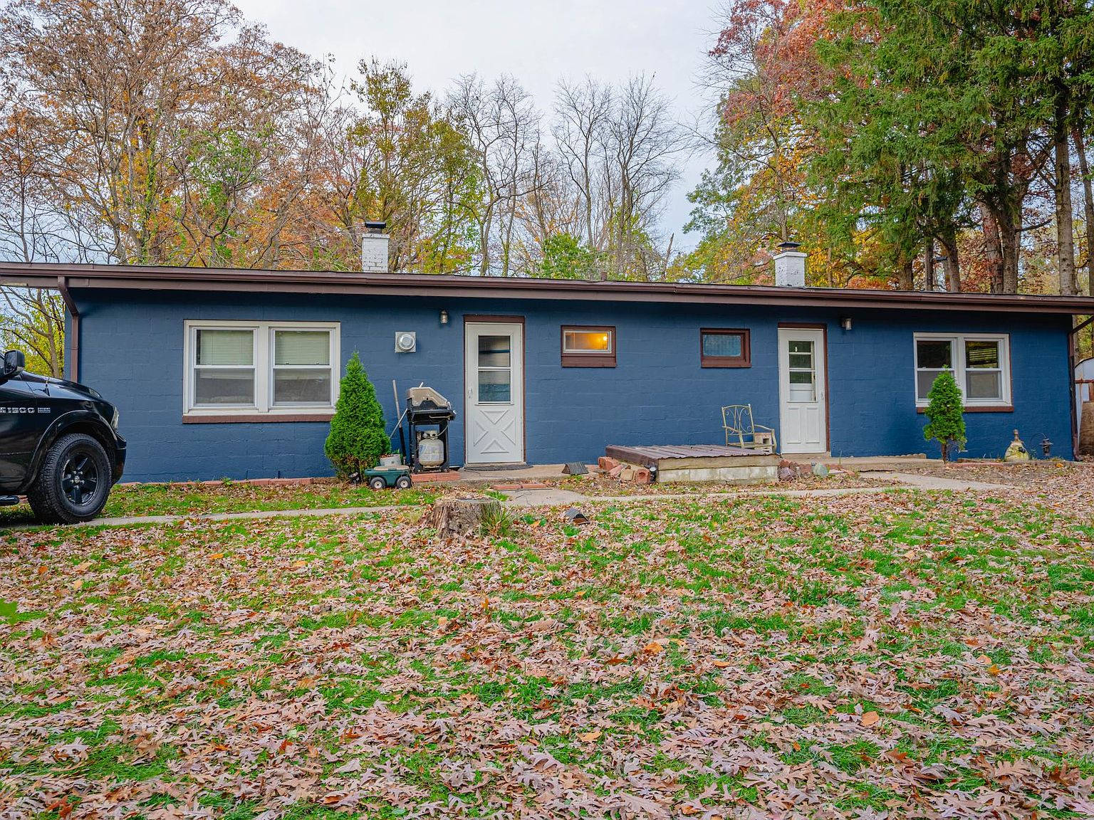 5376 Clem Rd, Portage, IN 46368