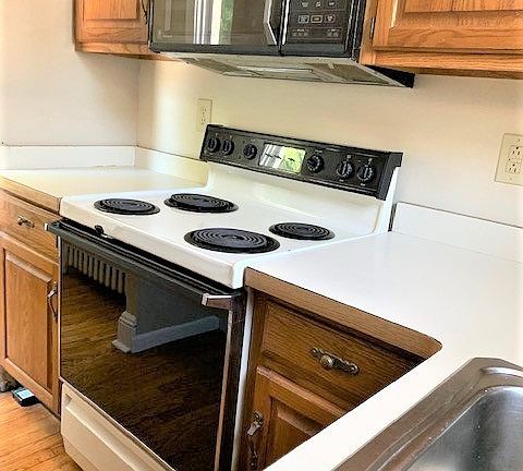 2nd image of 97 Ryckman Ave #2L-2