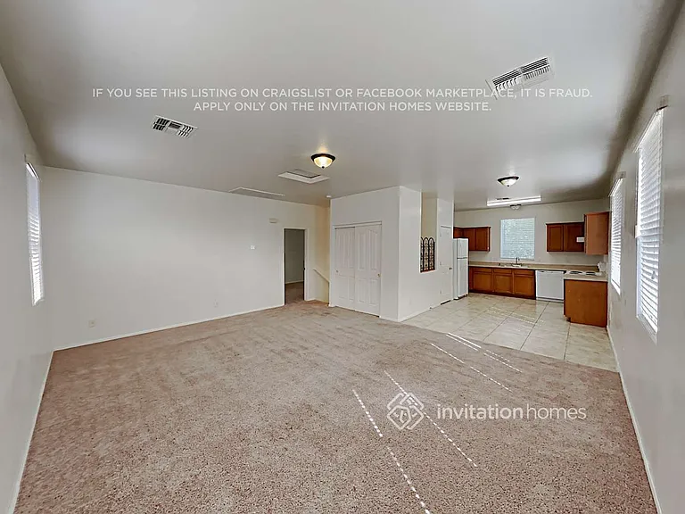 3036 S 101st Dr — Photo 6
