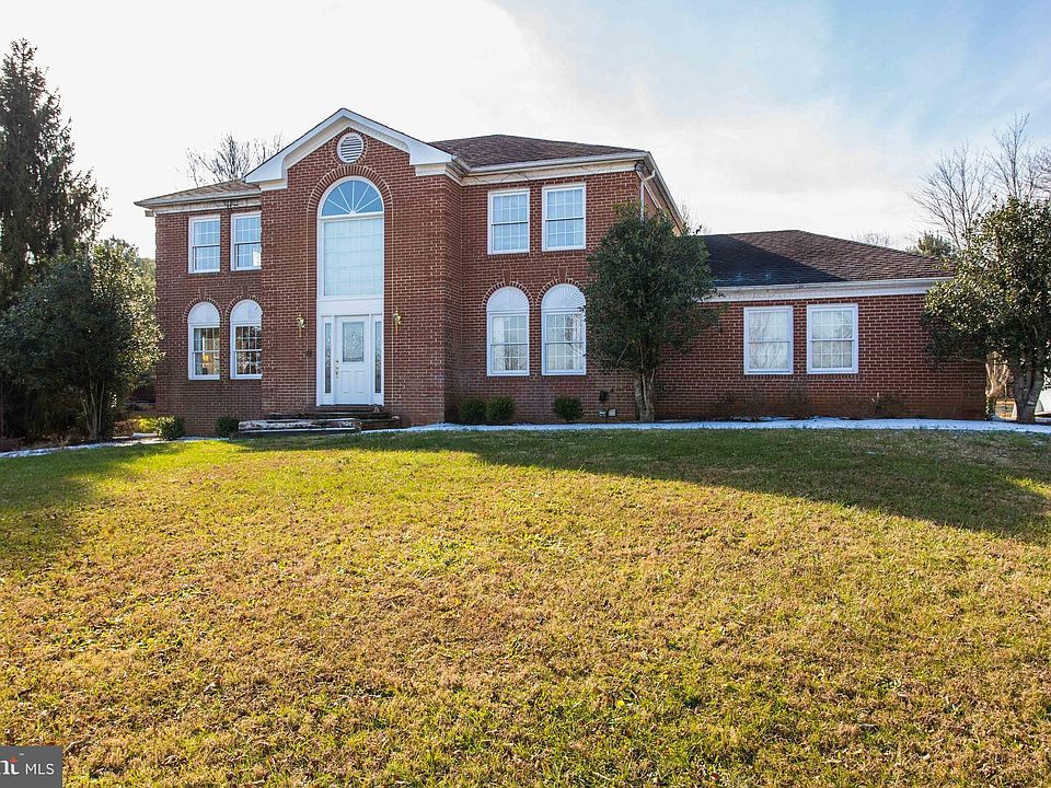 1st image of 8015 Juniper Pl