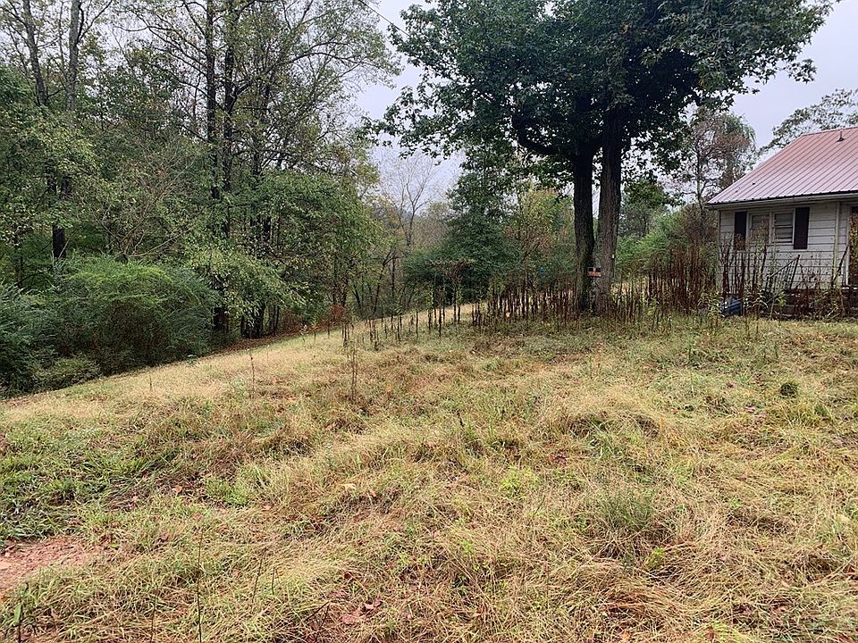 2nd image of 139 Stumbo Dr