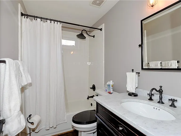 265 Windsor Gate Cv — Photo 13