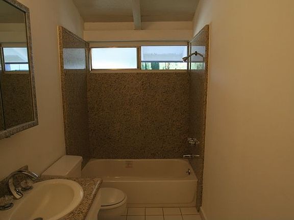 2nd image of 6427 Oakdale Ave