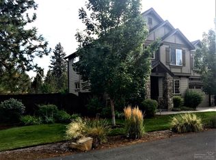 20185 Stonegate Dr, Bend, OR 97702