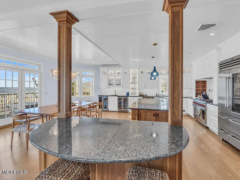 1302 Ocean Ave — Photo 34
