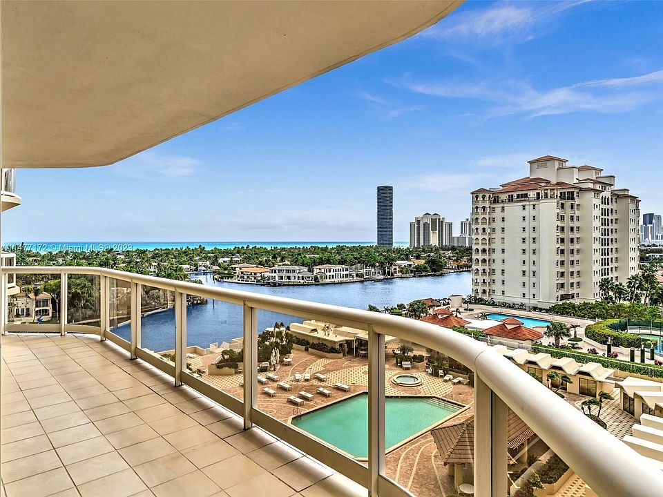 1st image of 20191 E Country Club Dr APT 1010