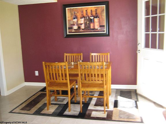 3rd image of 106 Eagle Dr