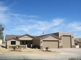 912 Rolling Hills Dr, Lake Havasu City, AZ 86406