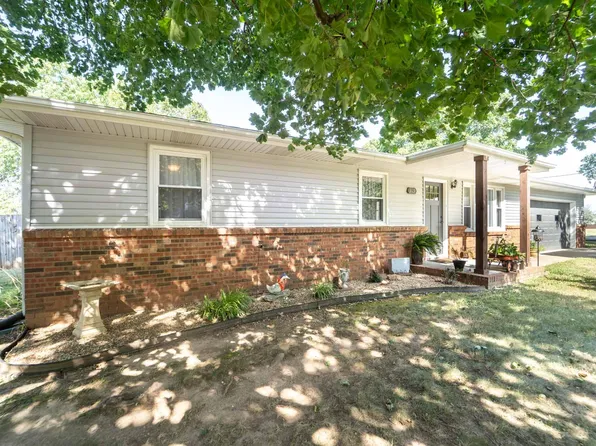 315 N Thurmond Avenue, Ash Grove, MO 65604