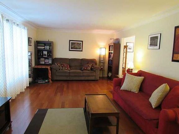 2nd image of 1048 Village Dr