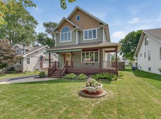 209 S Michigan Ave, Villa Park, IL