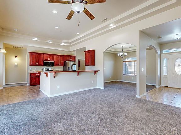 4th image of 8805 W Clearwater Pl