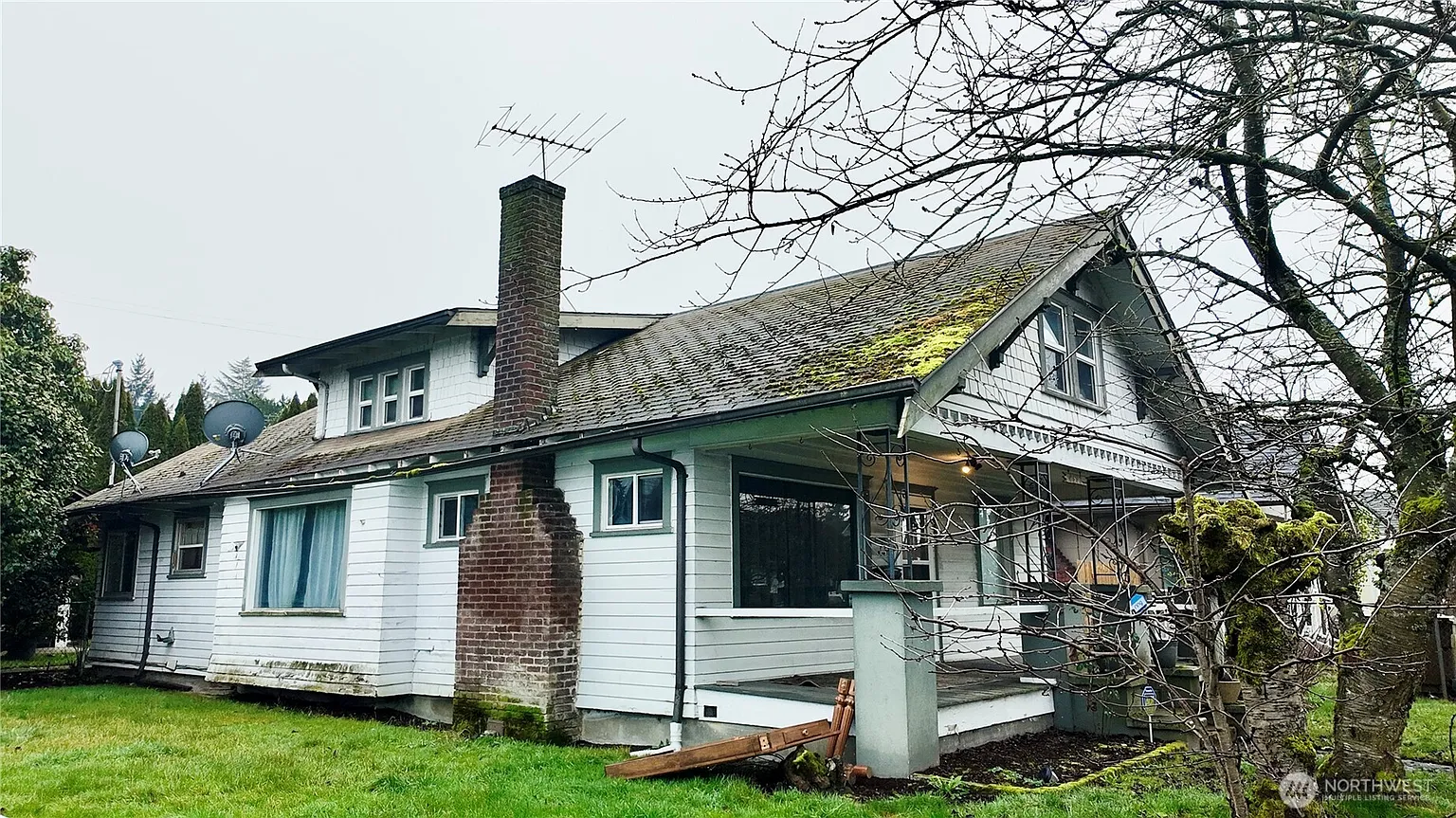 4501 Pacific Avenue photo 1