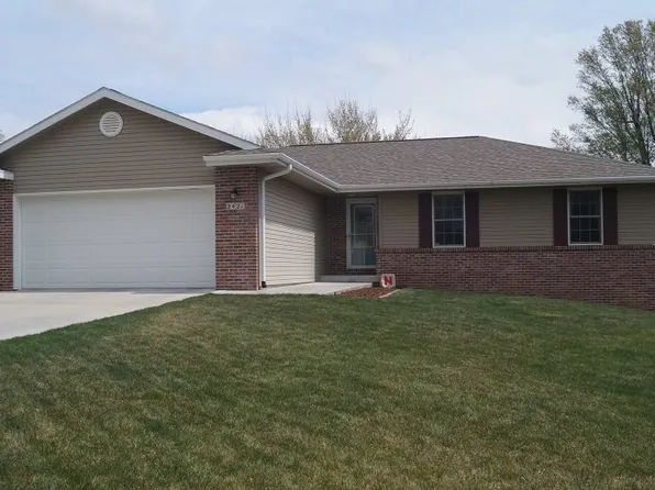2421 Whitlow Ave, Auburn, NE 68305