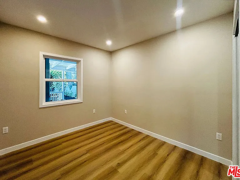 14726 Friar St — Photo 12