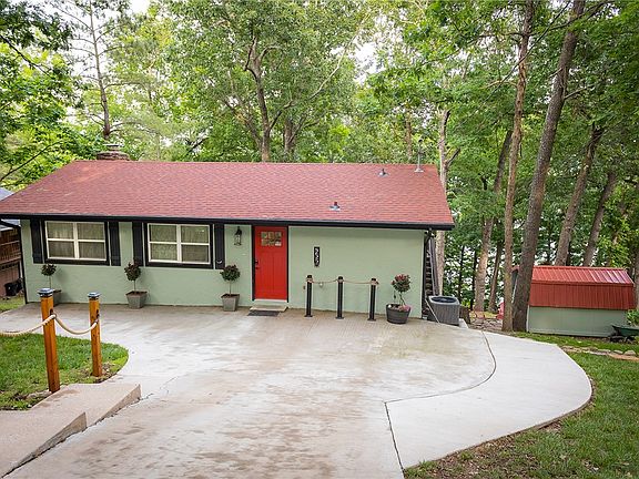 2nd image of 8625 White Oak Dr