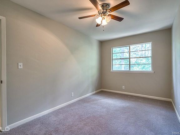 4th image of 2054 Pitch Pine Dr