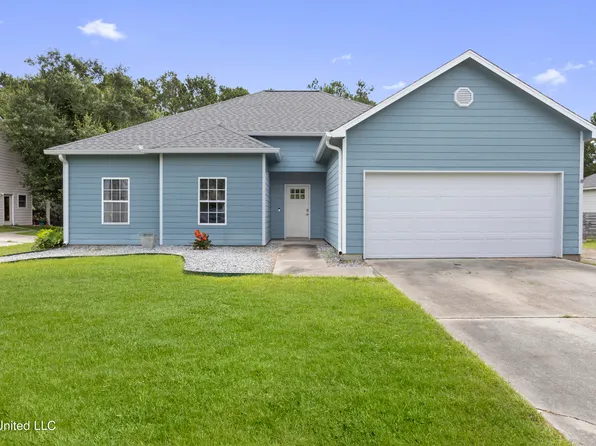 502 Taylor Trl, Waveland, MS 39576