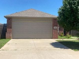 7600 Lipizzan Rd, Oklahoma City, OK 73132